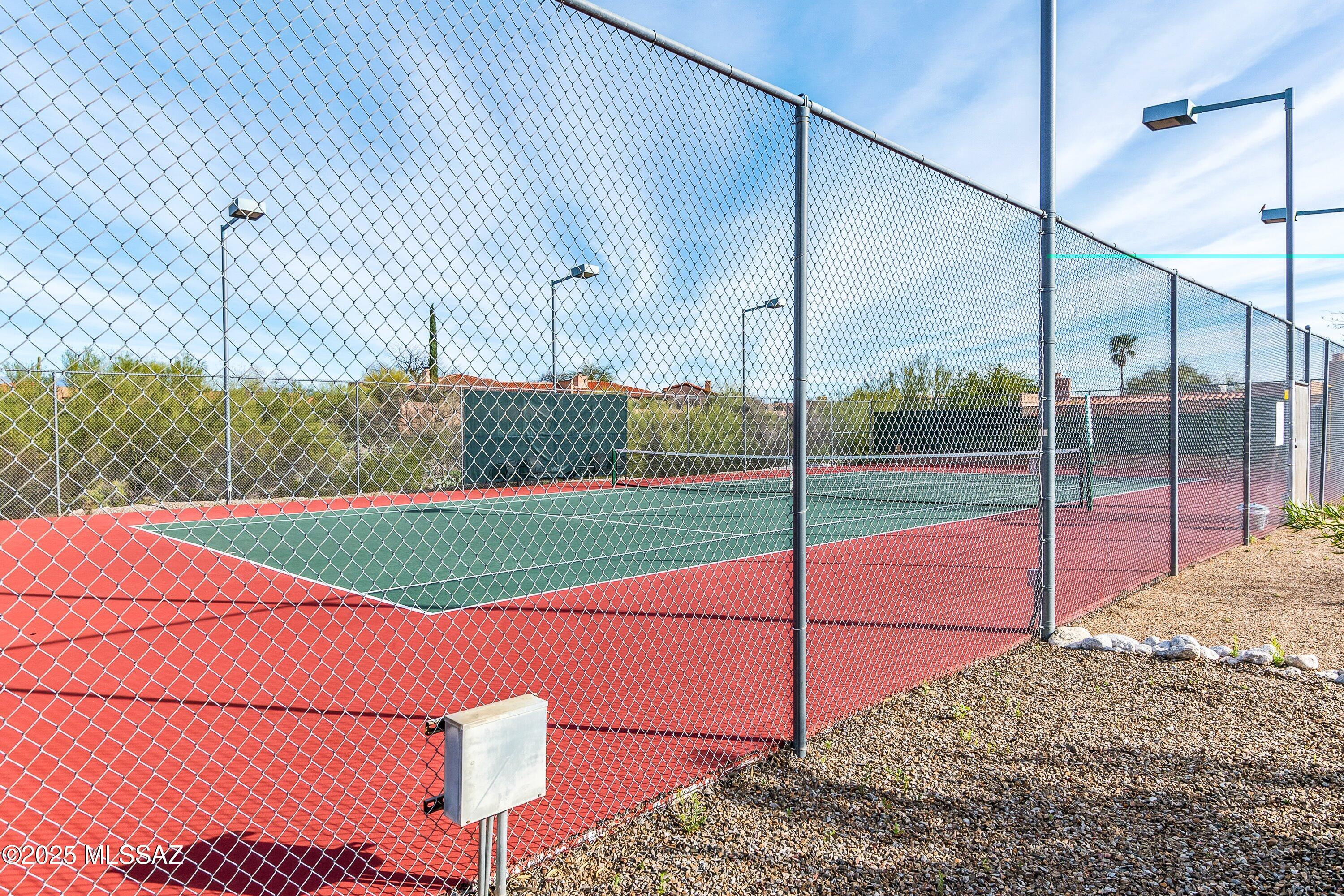 Tucson, Arizona, 85750, United States, 3 Bedrooms Bedrooms, ,2 BathroomsBathrooms,Residential,Active,1934799