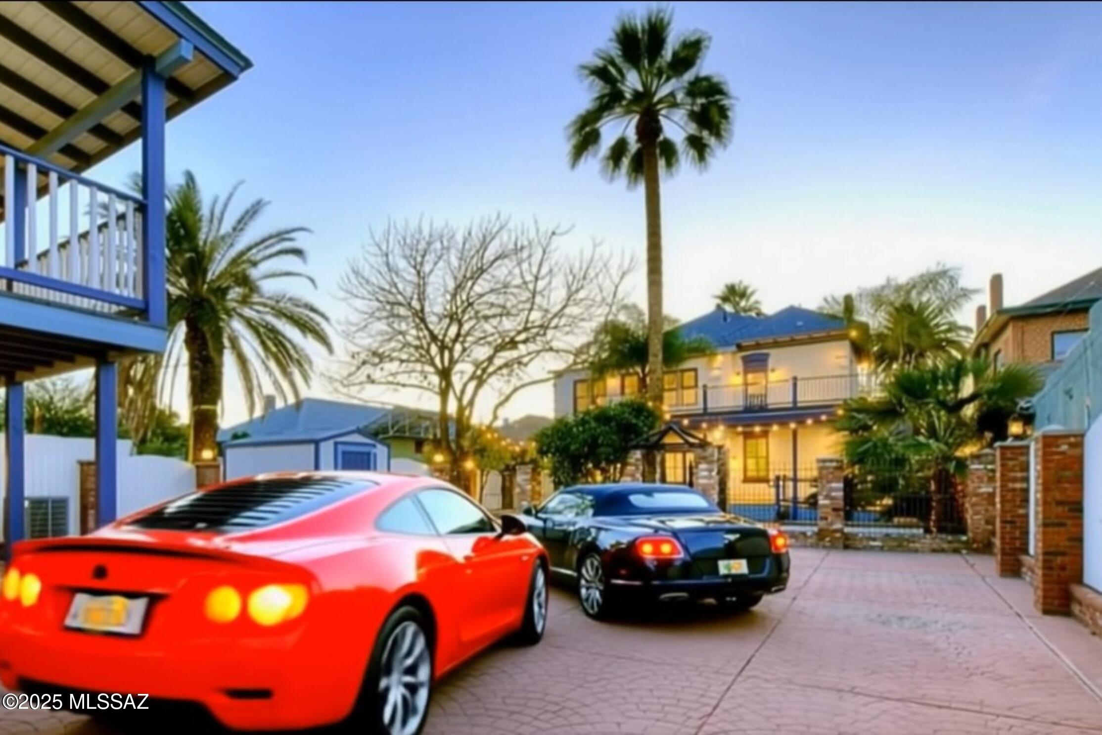 Tucson, Arizona, 85701, United States, 5 Bedrooms Bedrooms, ,6 BathroomsBathrooms,Residential,Active,1859392