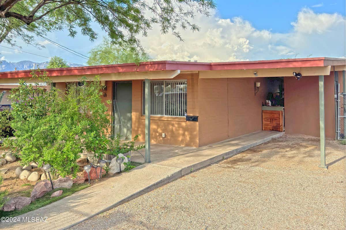 2726 N FONTANA AVE, TUCSON, AZ 85705, photo 1 of 24