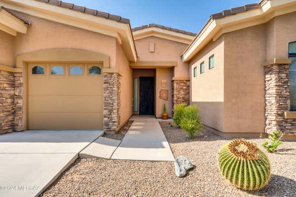 11972 N THORNBUSH DR, ORO VALLEY, AZ 85737 - Image 1