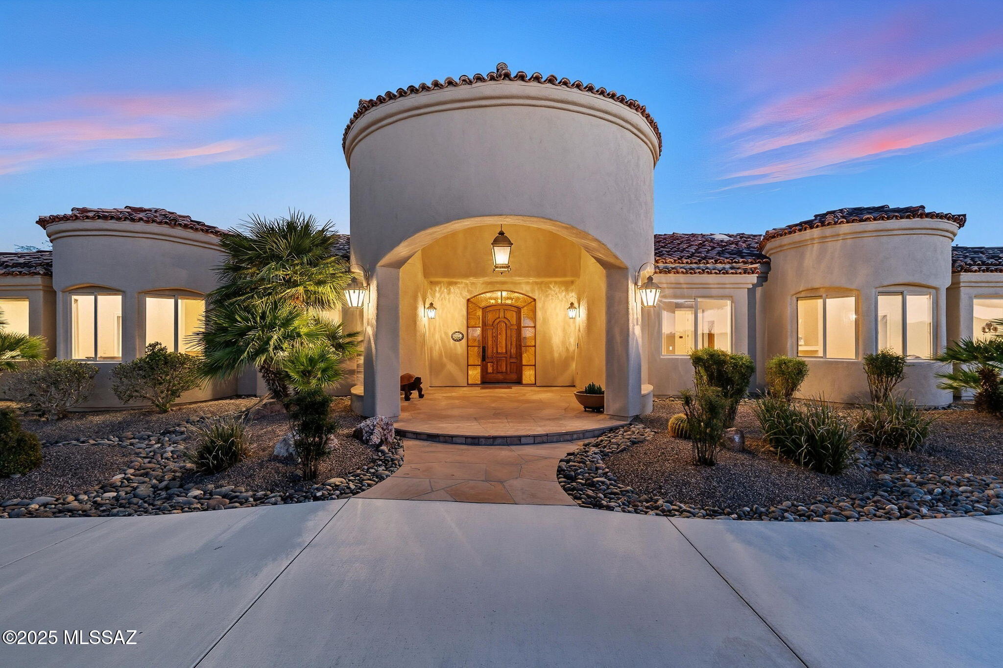 Green Valley, Arizona, 85614, United States, 5 Bedrooms Bedrooms, ,5 BathroomsBathrooms,Residential,Active,1945062
