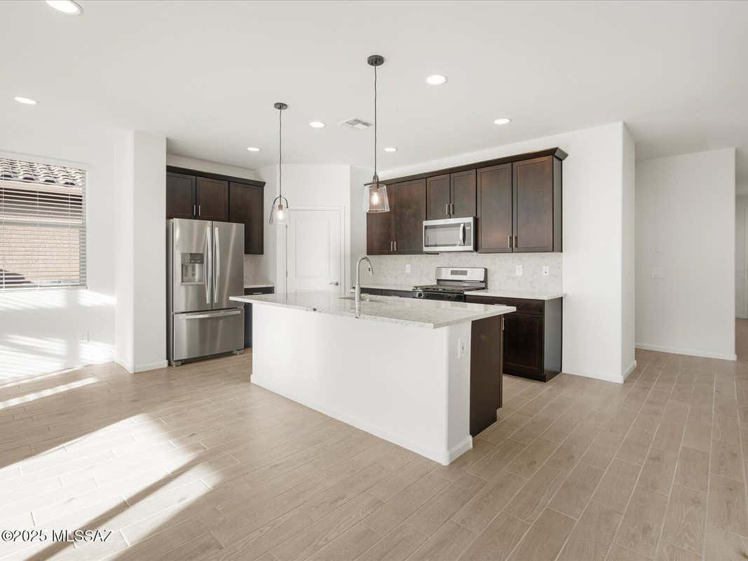 6945 W INDIAN CLOVER Way  