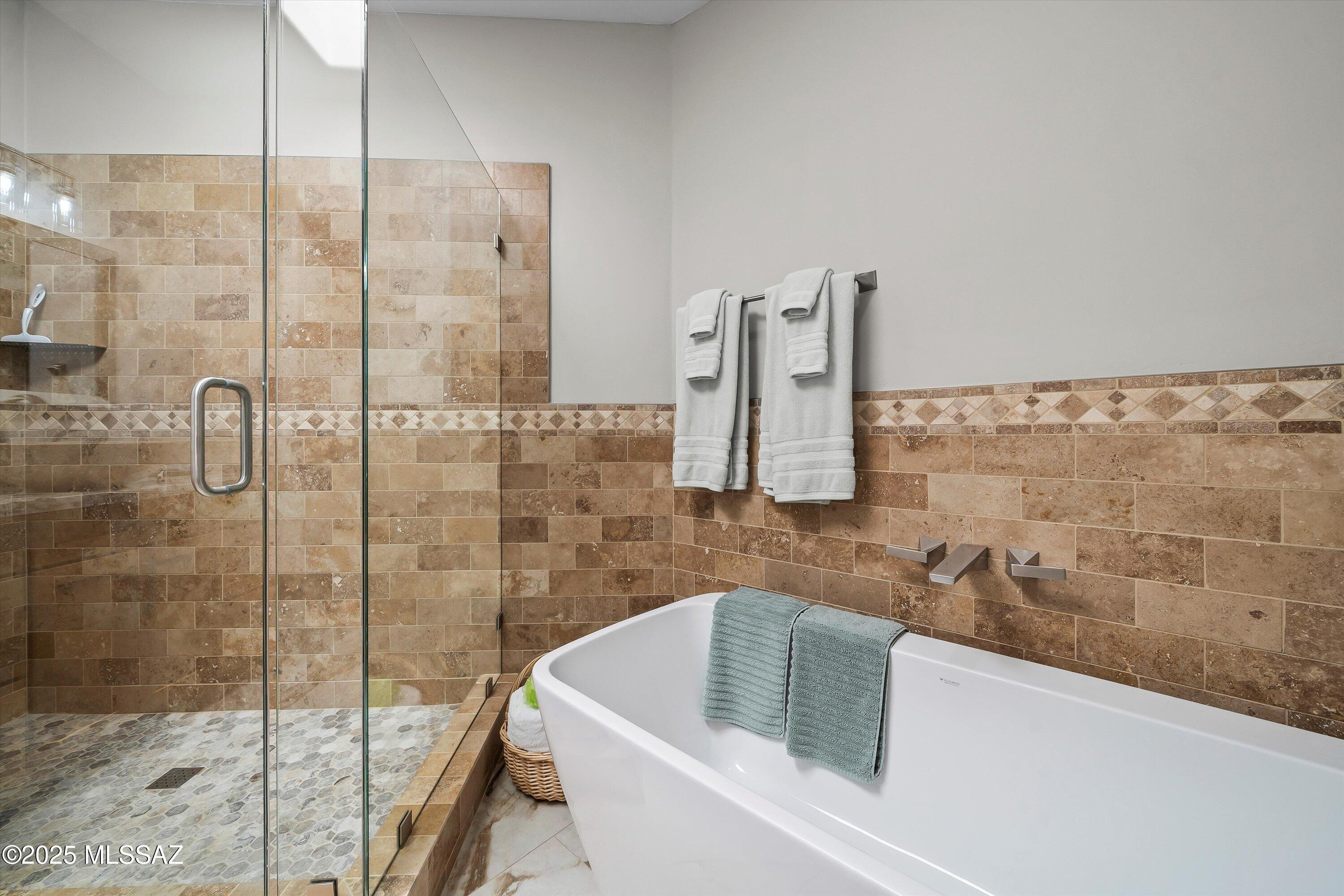 Tucson, Arizona, 85750, United States, 3 Bedrooms Bedrooms, ,2 BathroomsBathrooms,Residential,Active,1934799