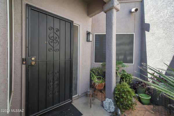 1728 N RIO MAYO, GREEN VALLEY, AZ 85614, photo 5 of 33