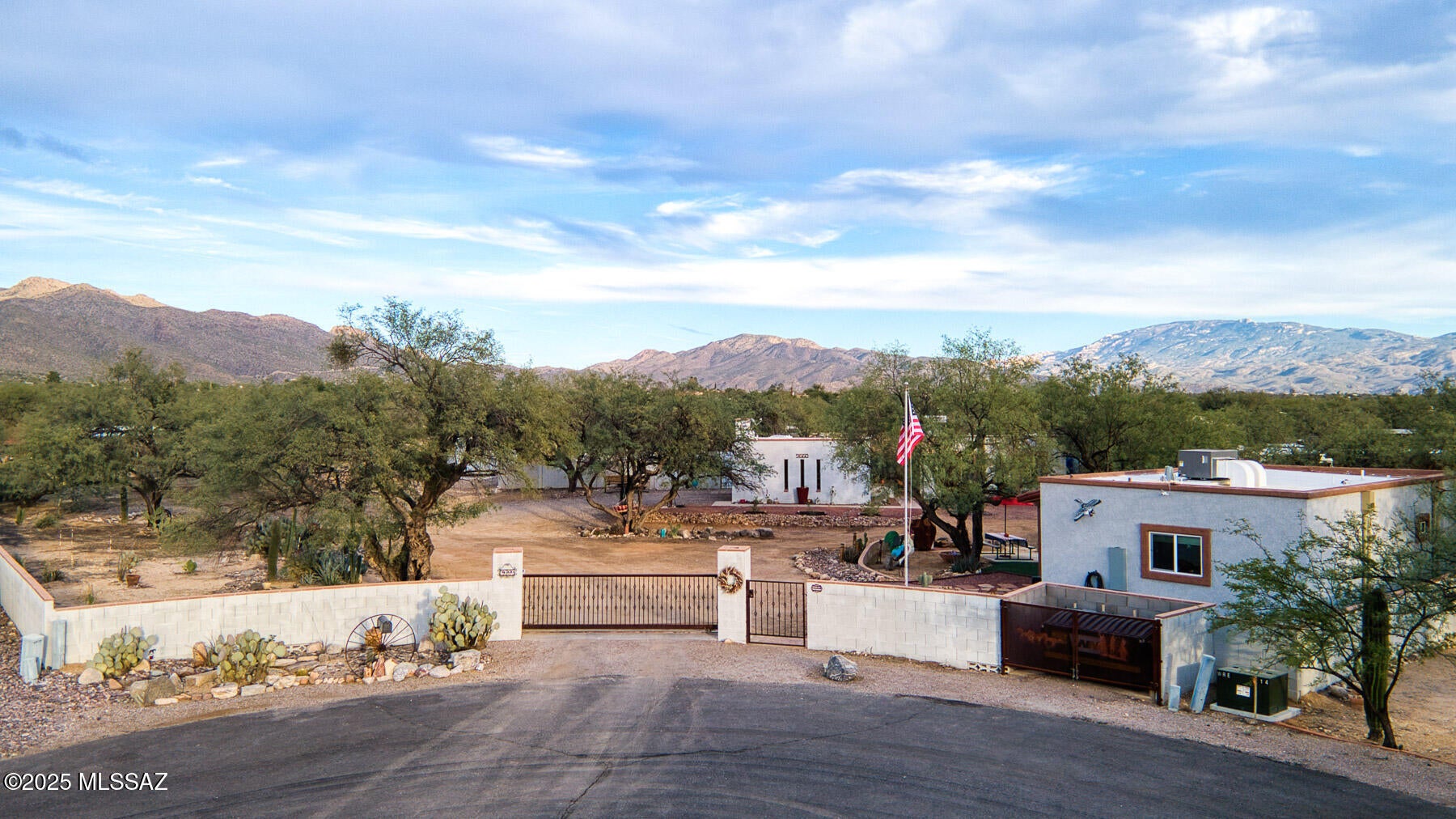 Tucson, Arizona, 85749, United States, 4 Bedrooms Bedrooms, ,4 BathroomsBathrooms,Residential,Active,1992539