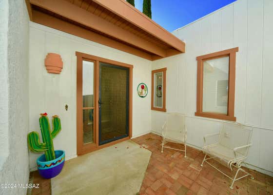 981 W CAMINO SAGASTA, GREEN VALLEY, AZ 85622, photo 4 of 40