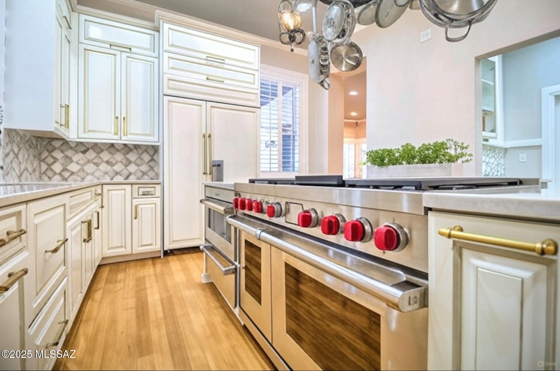 Tucson, Arizona, 85701, United States, 5 Bedrooms Bedrooms, ,6 BathroomsBathrooms,Residential,Active,1859392