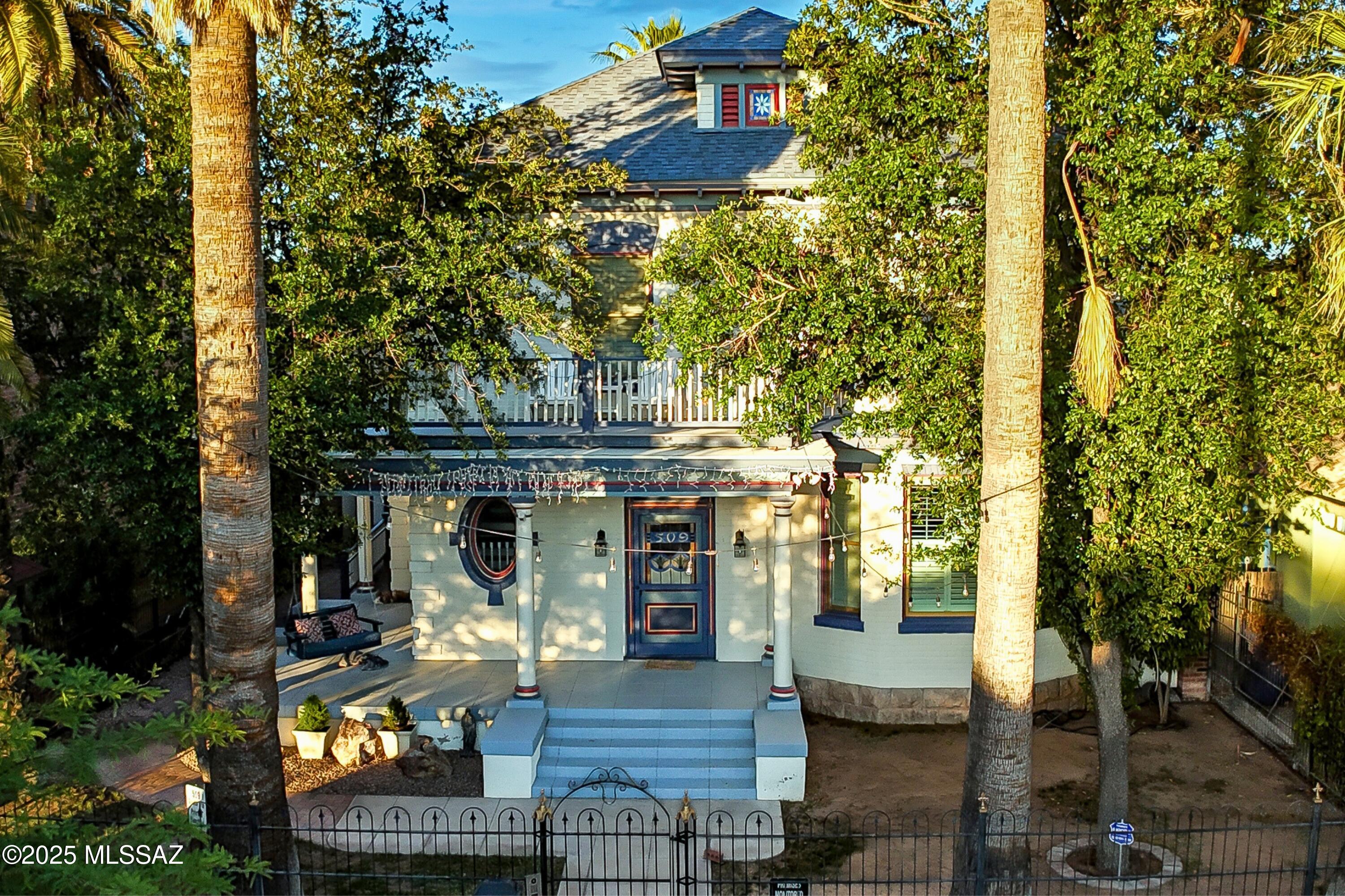 Tucson, Arizona, 85701, United States, 5 Bedrooms Bedrooms, ,6 BathroomsBathrooms,Residential,Active,1859392