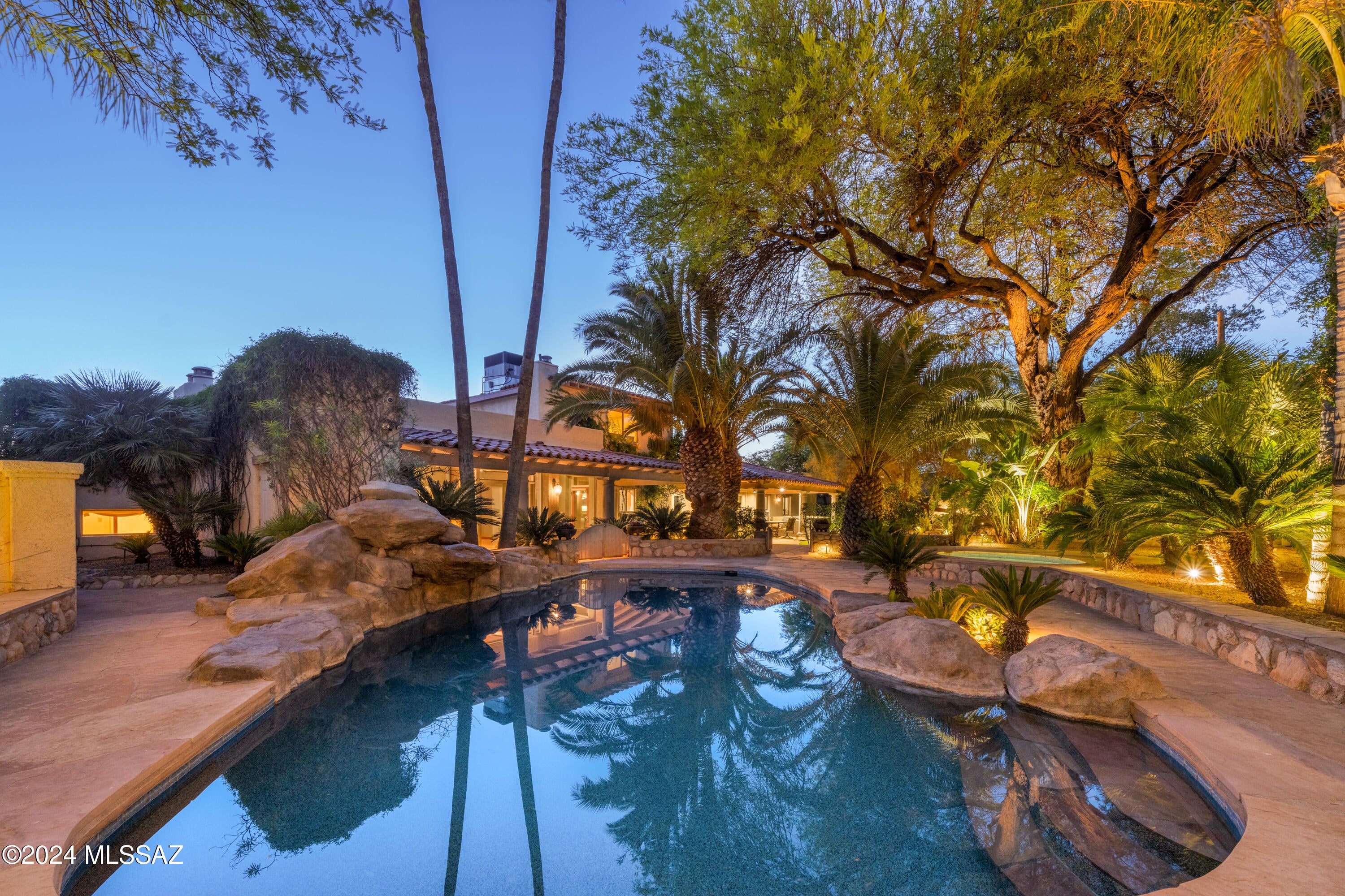 Tucson, Arizona, 85704, United States, 5 Bedrooms Bedrooms, ,5 BathroomsBathrooms,Residential,Active,1880346 Tucson, Arizona, 85704, United States, 5 Bedrooms Bedrooms, ,5 BathroomsBathrooms,Residential,Active,1880346