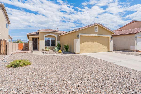 10134 N BLUE CROSSING WAY, TUCSON, AZ 85743 - Image 1