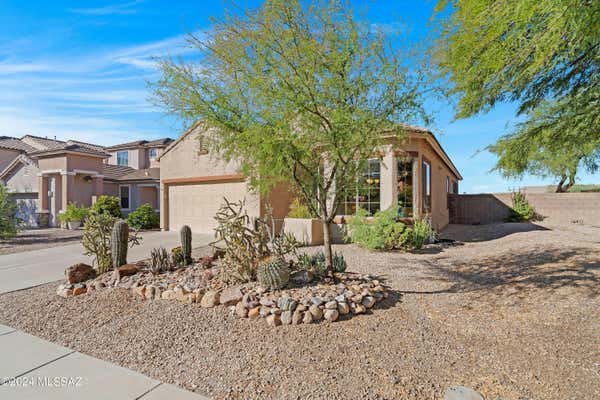 13021 N WESTMINSTER DR, ORO VALLEY, AZ 85755, photo 3 of 27