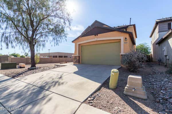 5843 N DARTWHITE DR, TUCSON, AZ 85741, photo 3 of 28