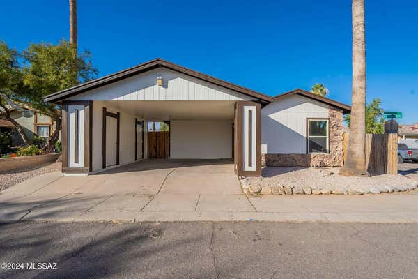 1942 W KATIE LN, TUCSON, AZ 85705 - Image 1