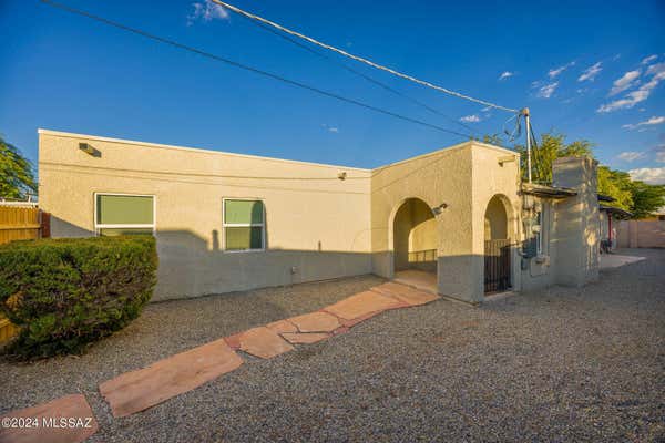 4002 E HAYHURST LN, TUCSON, AZ 85712 - Image 1