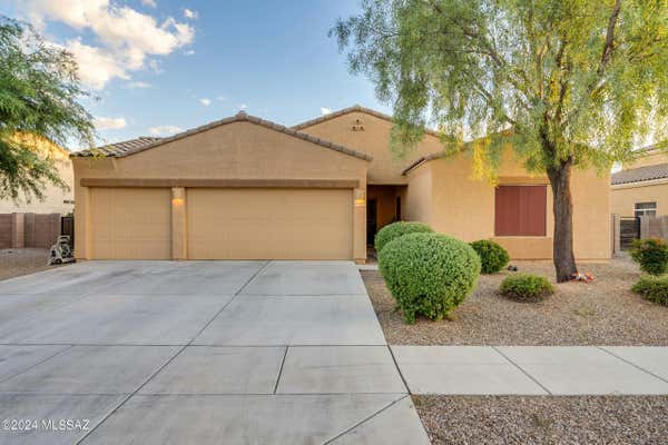 8083 W FISH EAGLE DR, TUCSON, AZ 85757 - Image 1