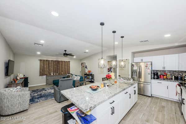 1390 N ALDERWOOD MANOR DR, VAIL, AZ 85641 - Image 1