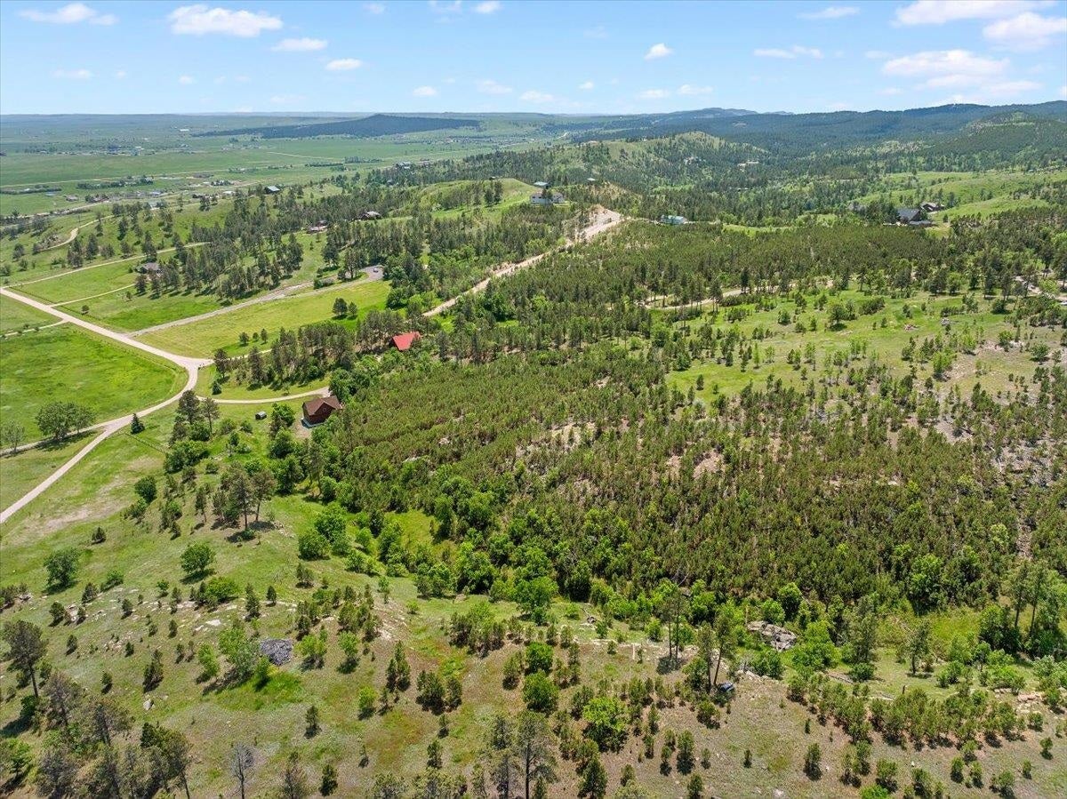 Piedmont, South Dakota, 57769, United States, 5 Bedrooms Bedrooms, ,3 BathroomsBathrooms,Residential,Active,1849518