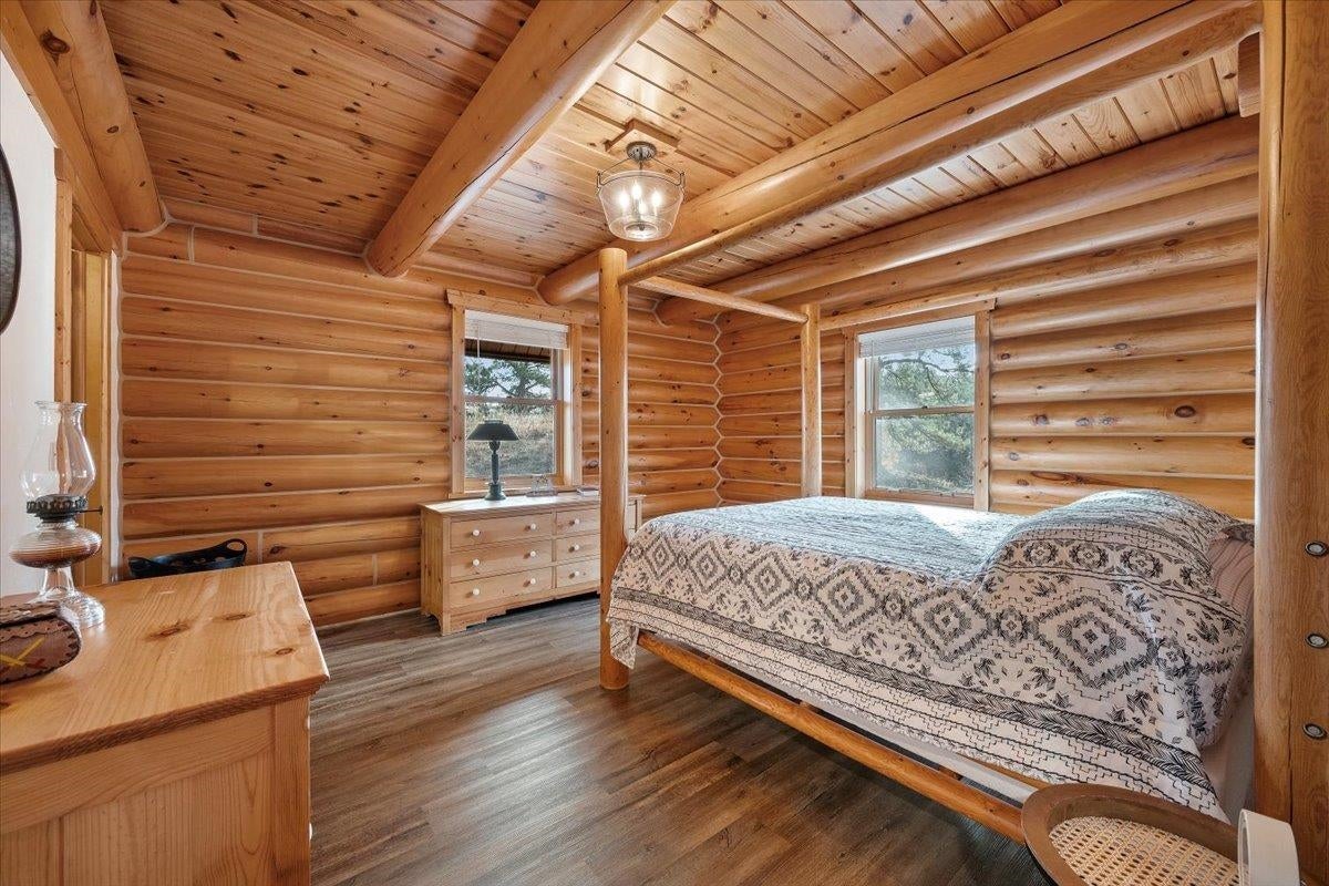 Piedmont, South Dakota, 57769, United States, 5 Bedrooms Bedrooms, ,3 BathroomsBathrooms,Residential,Active,1849518