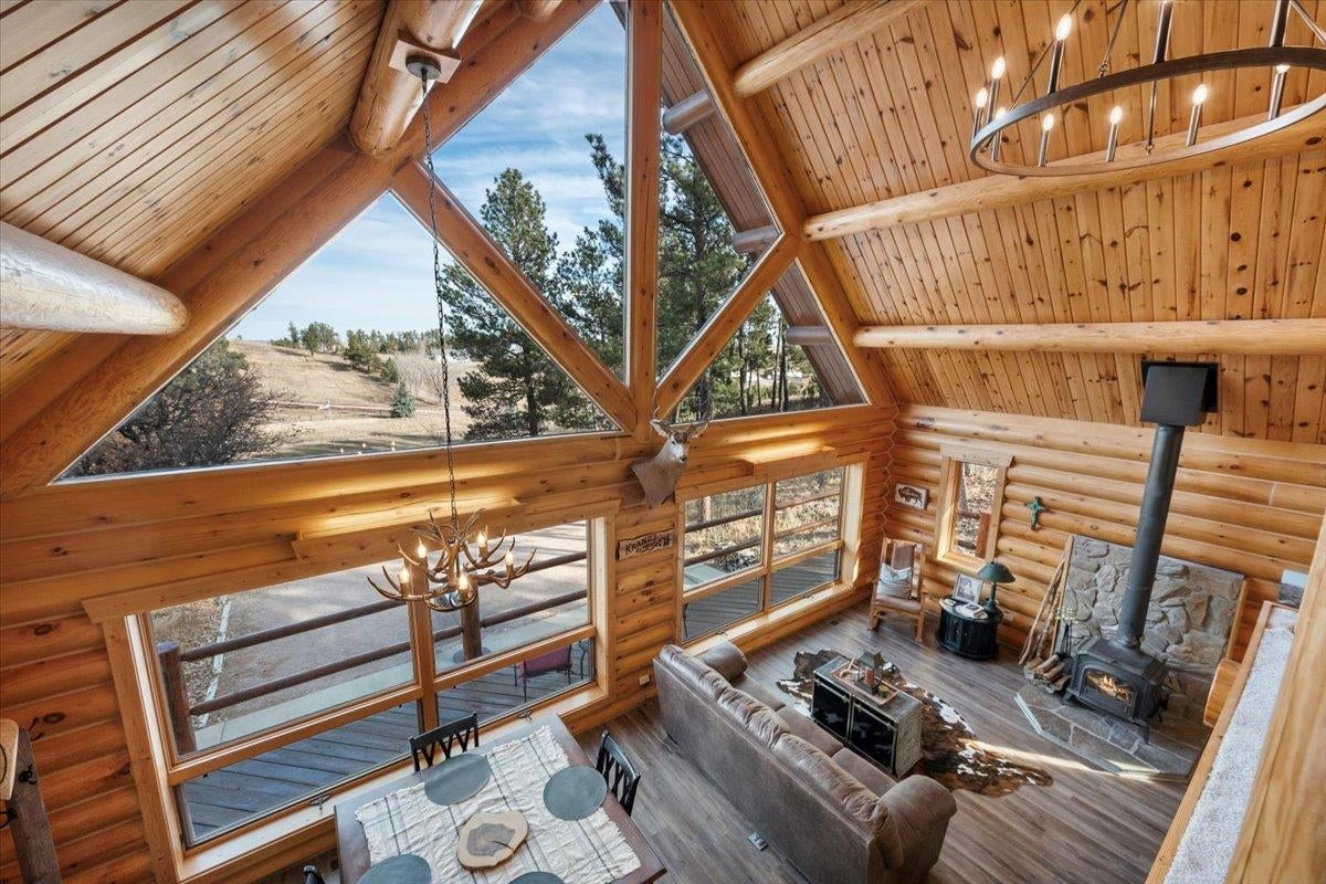 Piedmont, South Dakota, 57769, United States, 5 Bedrooms Bedrooms, ,3 BathroomsBathrooms,Residential,Active,1849518