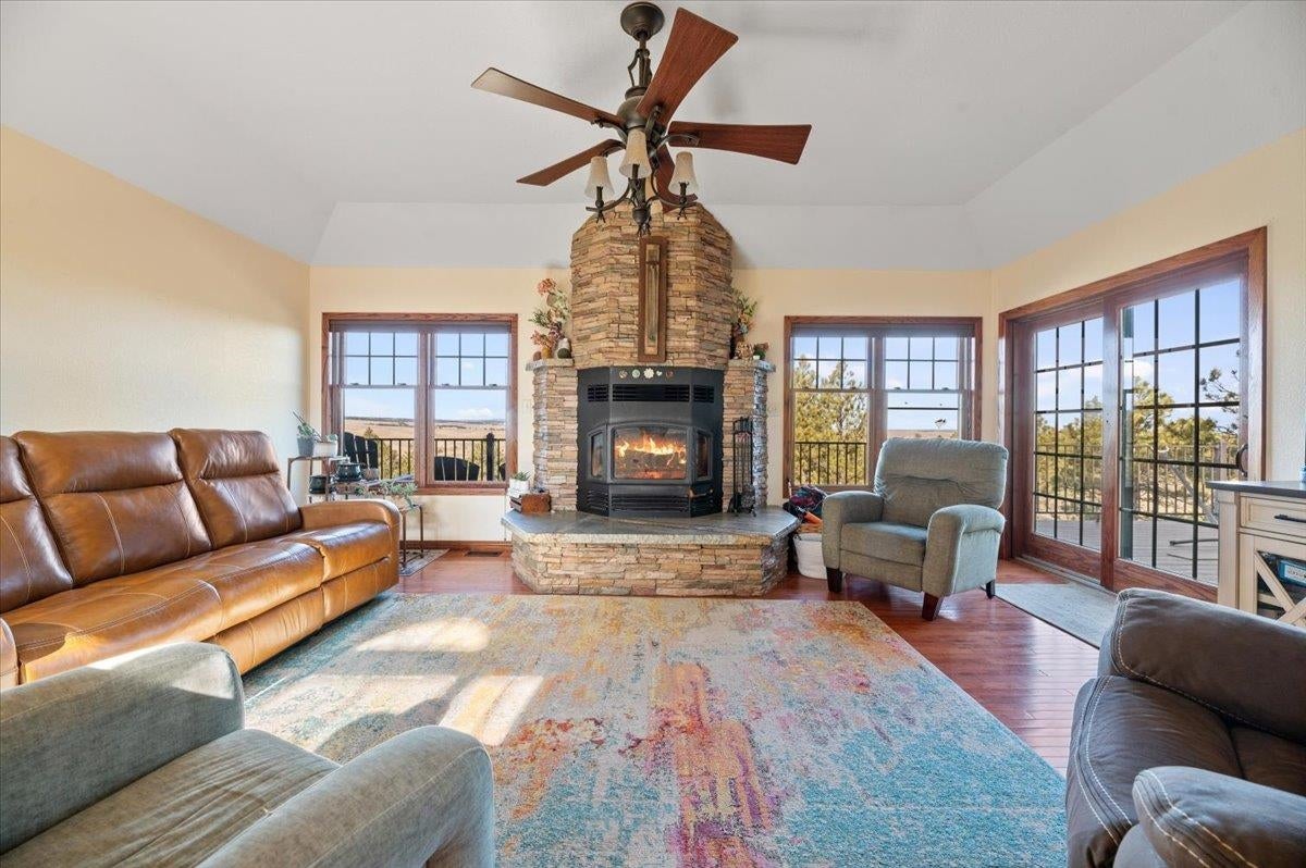 Belle Fourche, South Dakota, 57717, United States, ,5 BathroomsBathrooms,Residential,Active,1702862