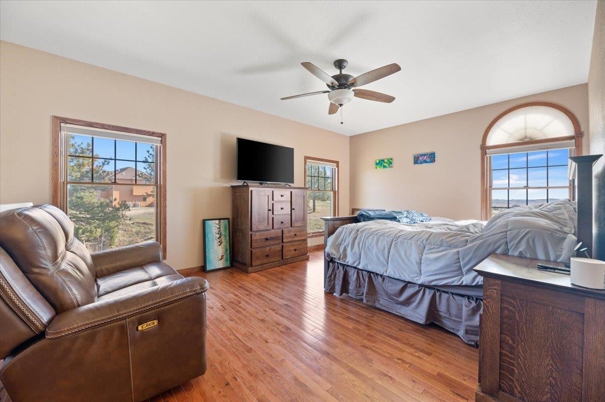 Belle Fourche, South Dakota, 57717, United States, ,5 BathroomsBathrooms,Residential,Active,1702862