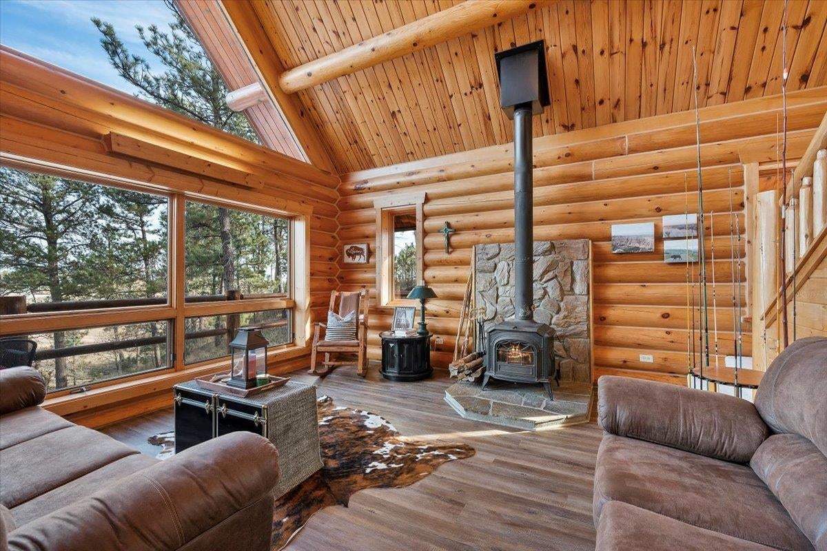 Piedmont, South Dakota, 57769, United States, 5 Bedrooms Bedrooms, ,3 BathroomsBathrooms,Residential,Active,1849518