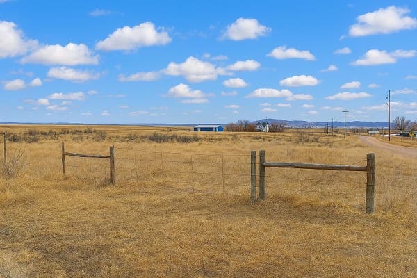 11094 US HIGHWAY 18, EDGEMONT, SD 57735, photo 1 of 13