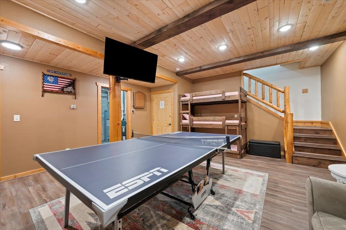 Piedmont, South Dakota, 57769, United States, 5 Bedrooms Bedrooms, ,3 BathroomsBathrooms,Residential,Active,1849518