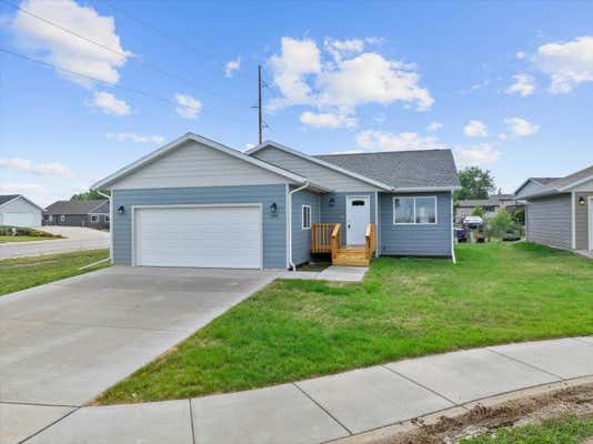 1308 HILLTOP CIR, BELLE FOURCHE, SD 57717 - Image 1