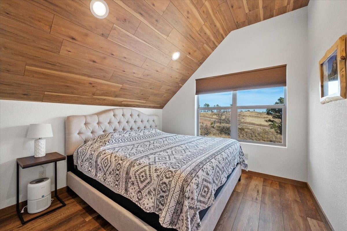 Piedmont, South Dakota, 57769, United States, 5 Bedrooms Bedrooms, ,3 BathroomsBathrooms,Residential,Active,1849518