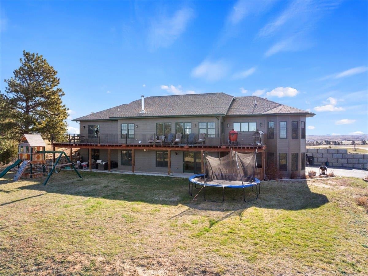 Belle Fourche, South Dakota, 57717, United States, ,5 BathroomsBathrooms,Residential,Active,1702862