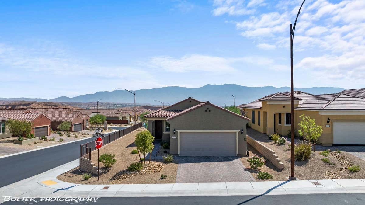 1094 TRANQUIL TERRACE LN, MESQUITE, NV 89034, photo 1 of 50