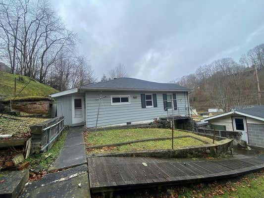 820 BOISSEVAIN RD, BLUEFIELD, VA 24605 - Image 1