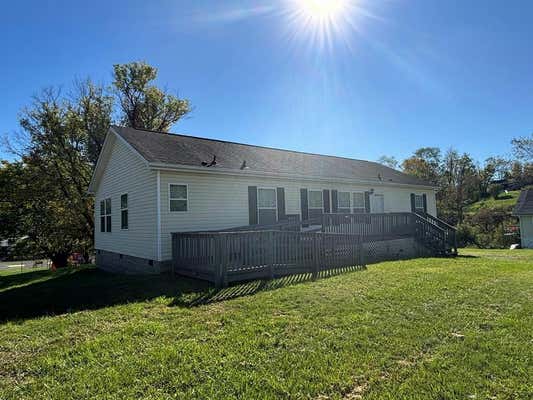 128 THAYER ST, BLUEFIELD, VA 24605 - Image 1