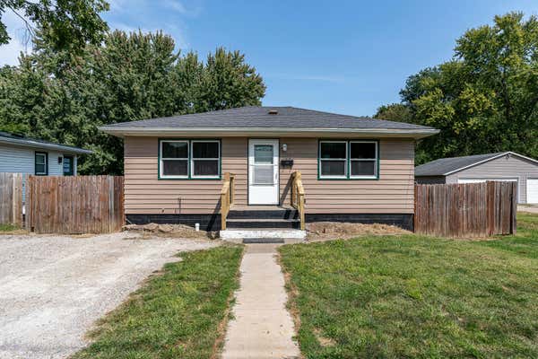 405 ROSCOE AVE, MUSCATINE, IA 52761 - Image 1