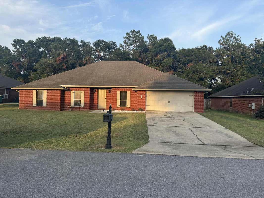 5264 MOORE LOOP, CRESTVIEW, FL 32536, photo 1 of 30