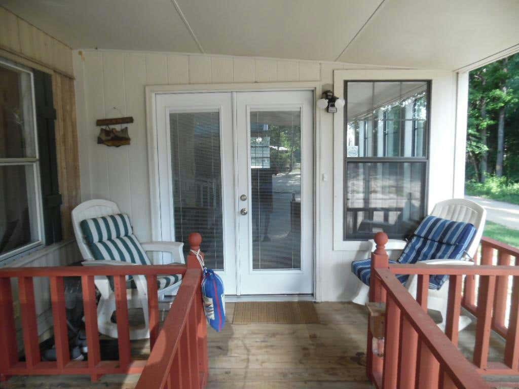 163 COLLINS RD, SARDIS, MS 38666, photo 1 of 30