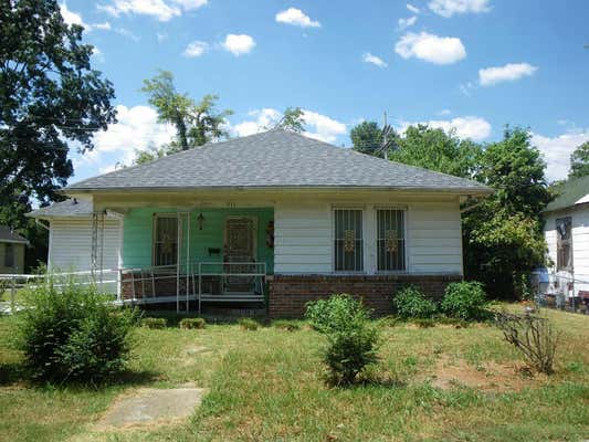 511 LINCOLN PL, CLARKSDALE, MS 38614 - Image 1