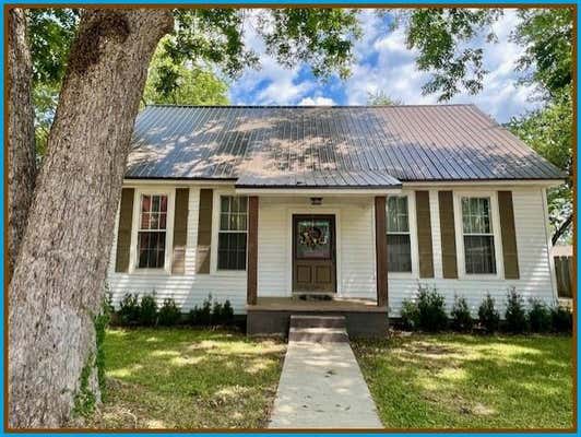 31 COURT ST, COFFEEVILLE, MS 38922, photo 2 of 54