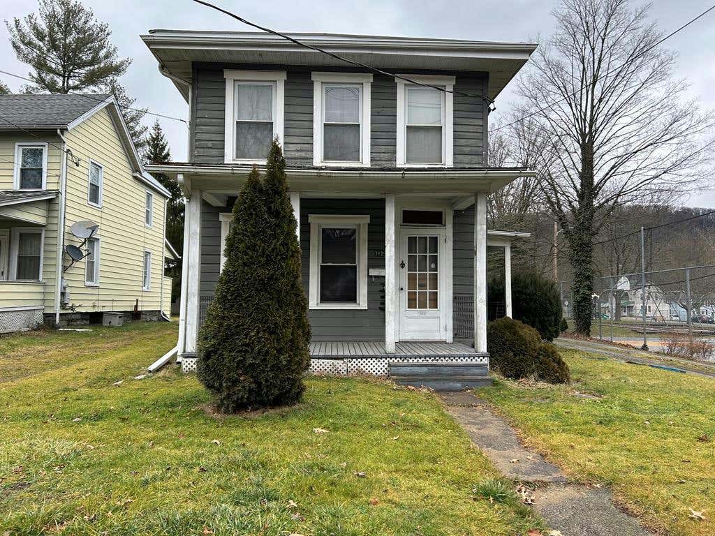 312 YORK AVE, TOWANDA, PA 18848, photo 1 of 14