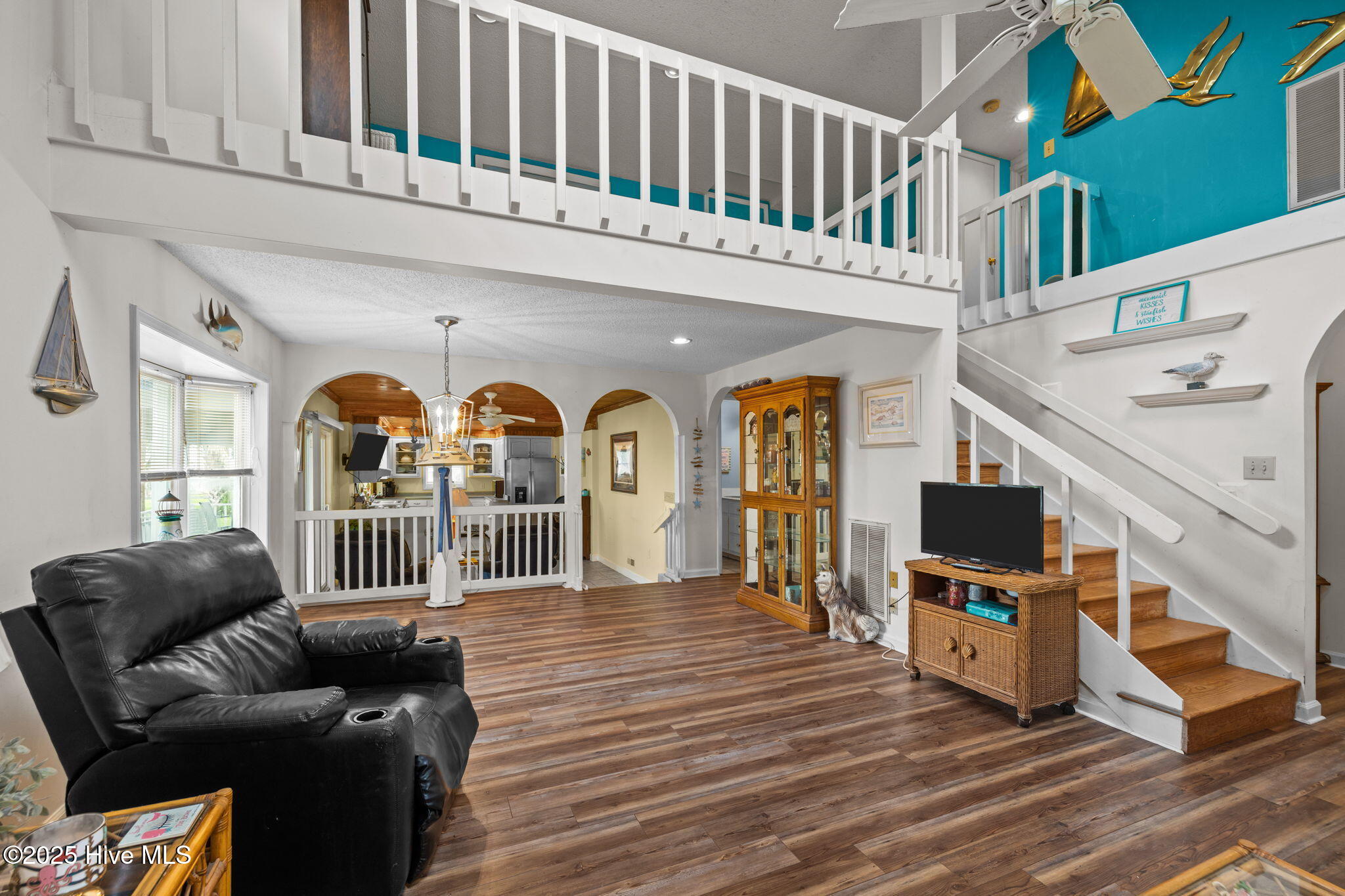 Atlantic Beach, North Carolina, 28512, United States, 3 Bedrooms Bedrooms, ,2 BathroomsBathrooms,Residential,Active,1914785