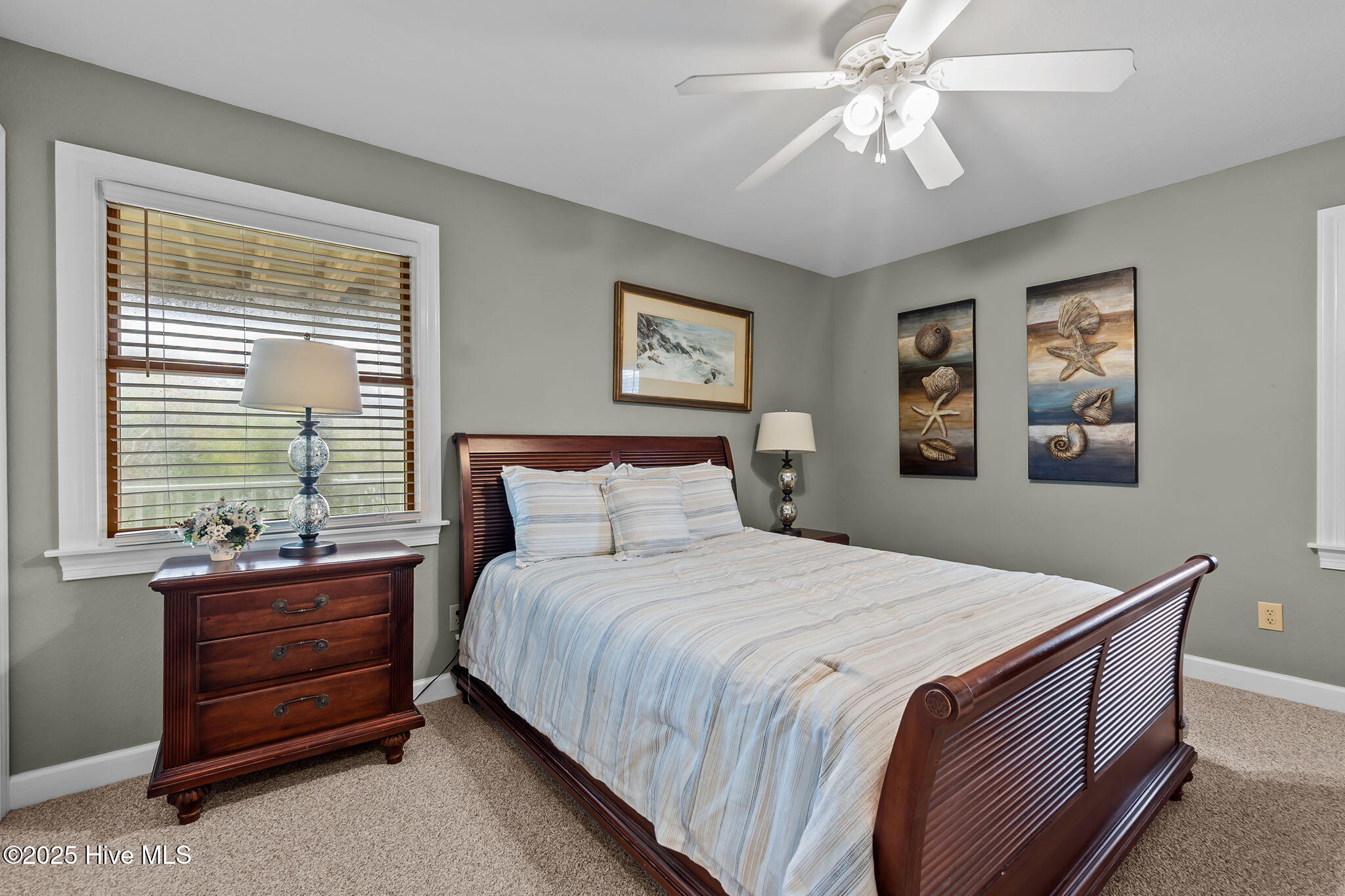 Corolla, North Carolina, 27927, United States, 6 Bedrooms Bedrooms, ,6 BathroomsBathrooms,Residential,Pending,1945084