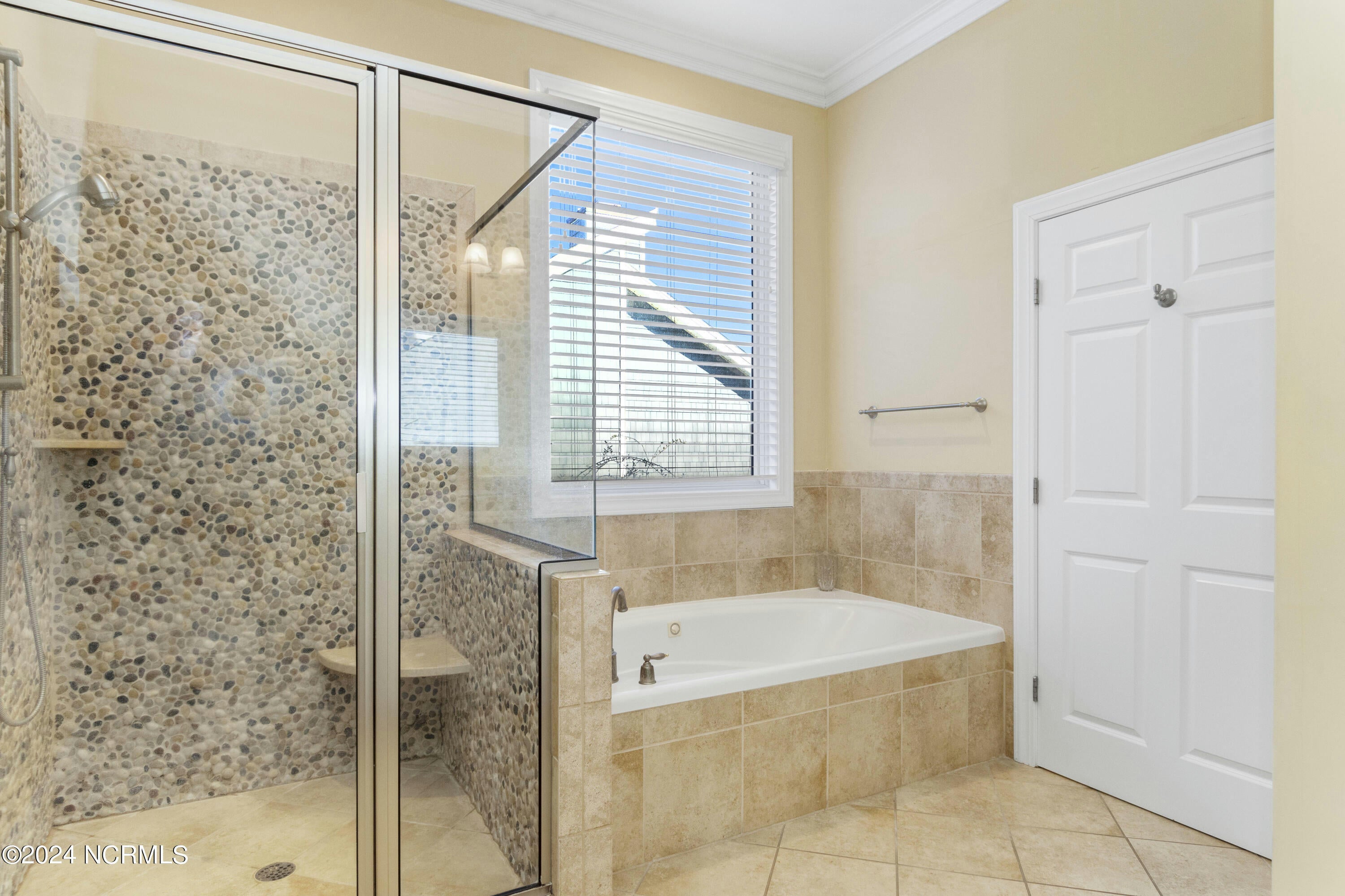 Emerald Isle, North Carolina, 28594, United States, 11 Bedrooms Bedrooms, ,11 BathroomsBathrooms,Residential,Active,1993662