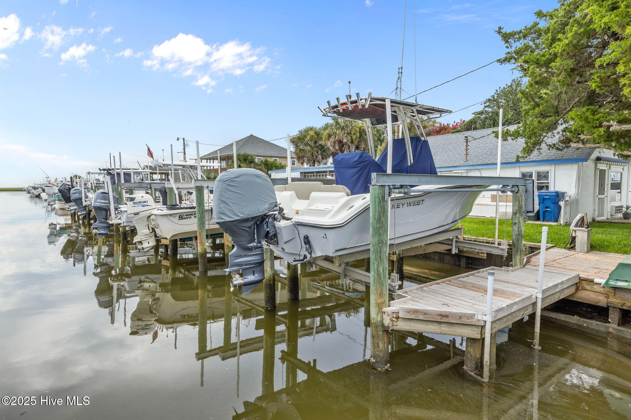 Atlantic Beach, North Carolina, 28512, United States, 3 Bedrooms Bedrooms, ,2 BathroomsBathrooms,Residential,Active,1914785