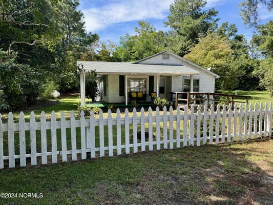 200 DANIELS ST, HAMLET, NC 28345 - Image 1