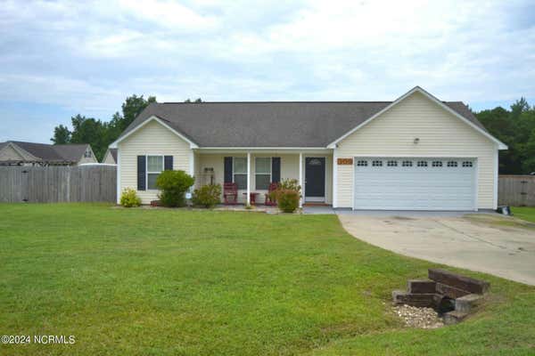 309 CALEB CT, BEULAVILLE, NC 28518, photo 4 of 36