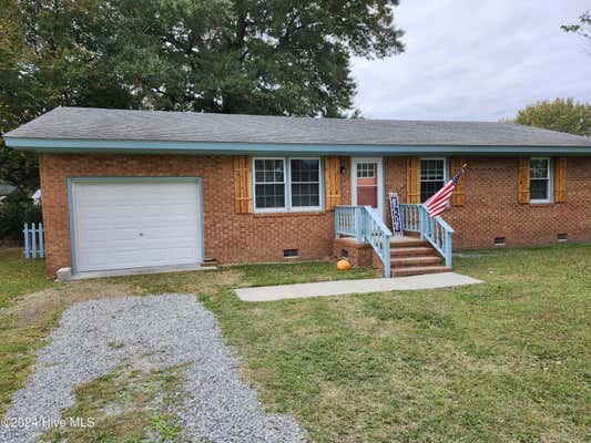 213 N MCRAE ST, BURGAW, NC 28425 - Image 1