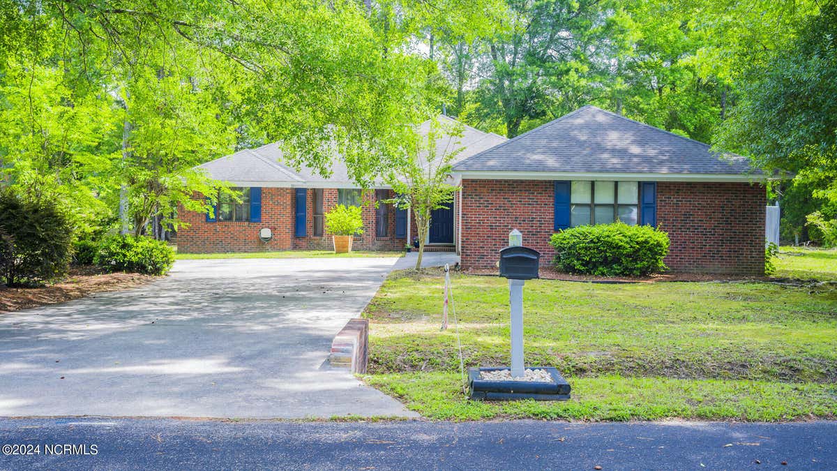 3 BAYBERRY CIR, CAROLINA SHORES, NC 28467, photo 1 of 38