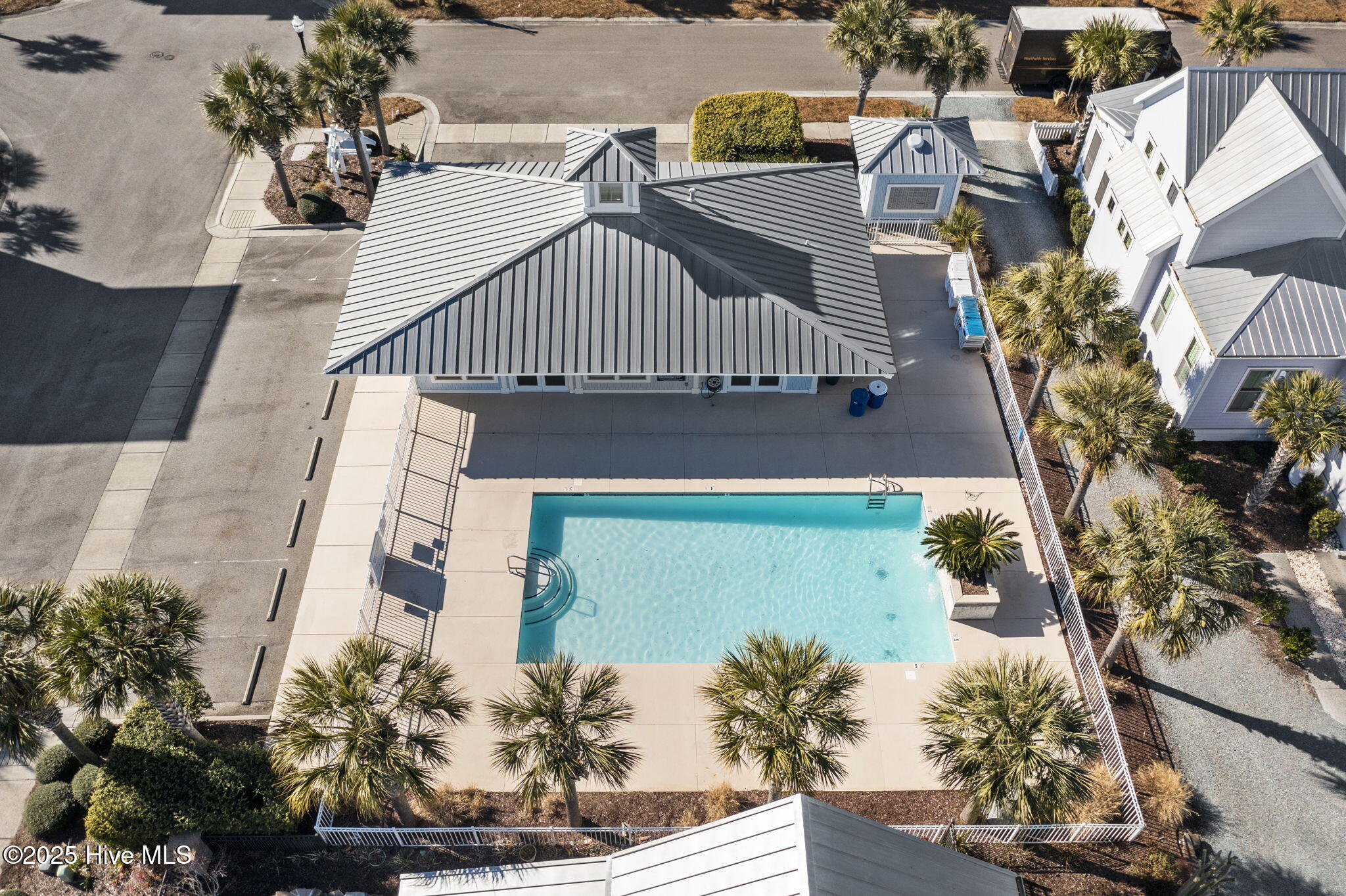 Carolina Beach, North Carolina, 28428, United States, 5 Bedrooms Bedrooms, ,4 BathroomsBathrooms,Residential,Active,1970929