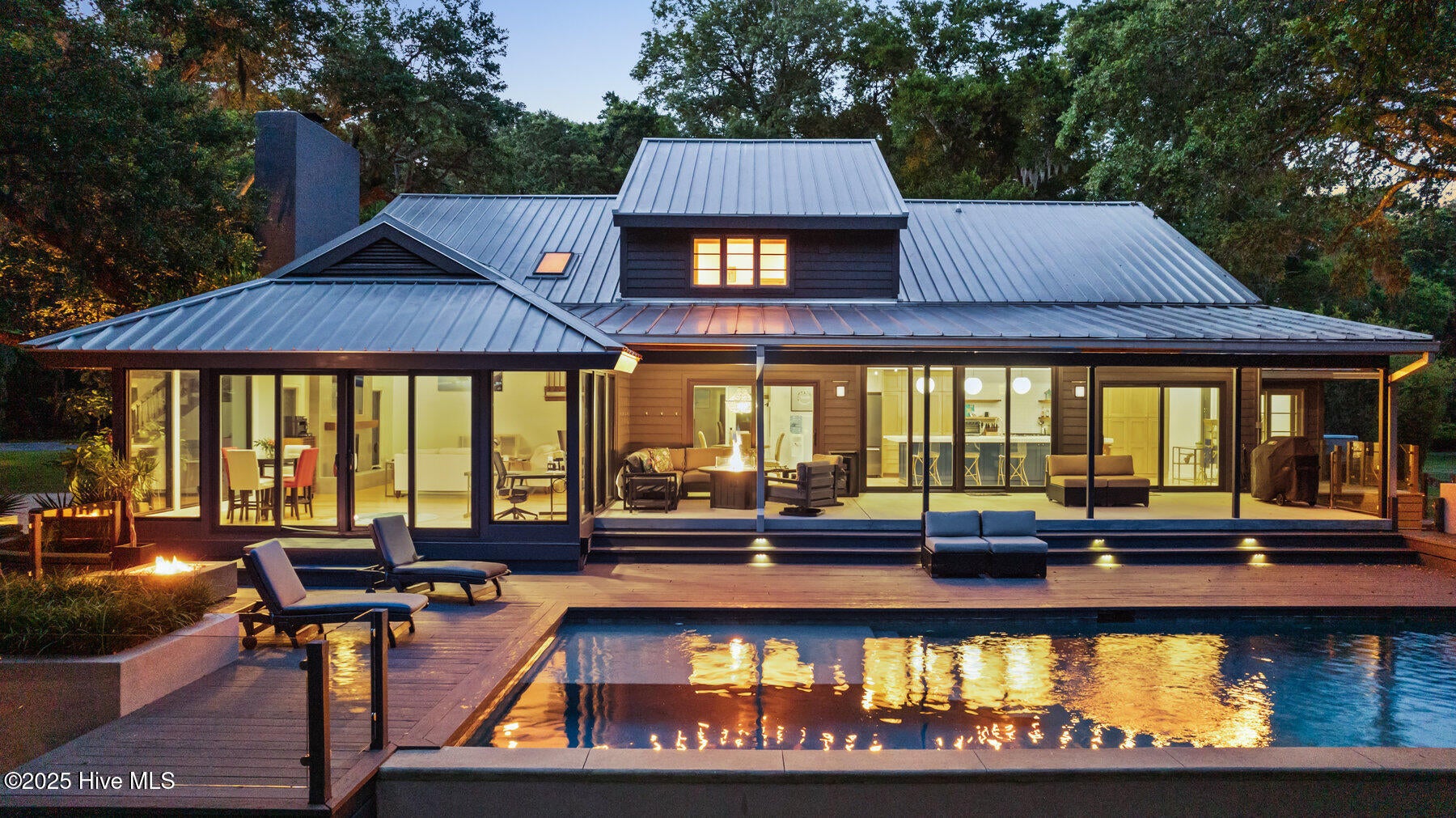 Wilmington, North Carolina, 28409, United States, 4 Bedrooms Bedrooms, ,4 BathroomsBathrooms,Residential,Active,1859372